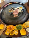 꼭대기집약수터 - 강화도 삼겹살, 솥뚜껑삼겹살 맛집 - 다이닝코드