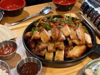 누구나홀딱반한닭 구로역점 - 구로역 치킨, 쌈 맛집 - 다이닝코드