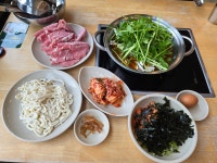 오월얼크니 손칼국수 - 물왕저수지 칼국수, 손칼국수 맛집 - 다이닝코드