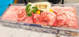 돈백꽃 공항점 - 제주시 흑돼지, 고기집 맛집 - 다이닝코드