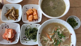 푸짐한식당 - 성산 칼국수, 족발 맛집 - 다이닝코드