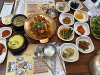 마루돼지국밥 - 금사역 돼지국밥, 돌솥쌈밥 맛집 - 다이닝코드