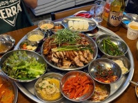 완미족발 서울상봉점 - 동부시장 족발, 막국수 맛집 - 다이닝코드