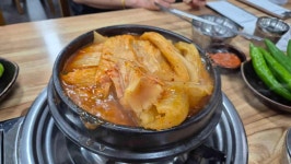 권인순 갈비김치찌개 - 노은동 김치찌개, 갈비김치찌개 맛집 - 다이닝코드