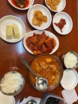 굴다리식당 마포본점 - 공덕 김치찌개, 제육볶음 맛집 - 다이닝코드