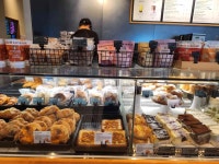 스타벅스 명지강변DT점 - 명지 베이커리, 두바이 맛집 - 다이닝코드