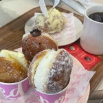 노티드 부산프리미엄아울렛점 - 기장 도넛, 딸기 맛집 - 다이닝코드