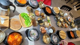 완뚝순두부 부산시청점 - 부산시청 순두부, 돌솥밥 맛집 - 다이닝코드