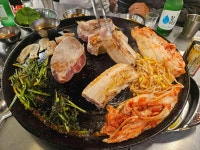 동두천솥뚜껑삼겹살 안산중앙점 - 안산 삼겹살, 솥뚜껑삼겹살 맛집 - 다이닝코드