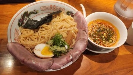 멘츠루 - 산본 라멘 맛집 - 다이닝코드