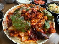 소금바치 순이네 - 종달리 돌문어볶음, 소면 맛집 - 다이닝코드