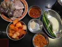 신의주찹쌀순대 - 청담 순대국 맛집 - 다이닝코드