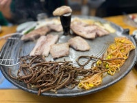 육미고택 - 온천천 칼국수, 뼈칼국수 맛집 - 다이닝코드