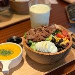 신선식탁 - 대학로 샐러드, 목살스테이크샐러드 맛집 - 다이닝코드