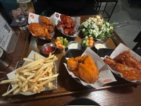 네키드윙즈 - 이태원 치킨, 버팔로윙 맛집 - 다이닝코드