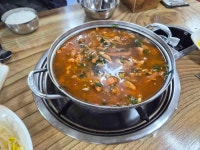와촌식육식당 안동점 - 안동 돼지찌개, 라면 맛집 - 다이닝코드