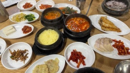 장수촌 두부마당 김해직영점 - 김해 돌솥밥, 돌솥밥정식 맛집 - 다이닝코드