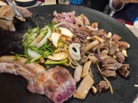 오복솥뚜껑 홍대점 - 홍대 삼겹살, 고기집 맛집 - 다이닝코드