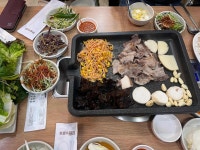대패사랑 - 충주 대패삼겹살, 샐러드바 맛집 - 다이닝코드