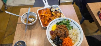 얌샘김밥 플러스 반포고투몰점 - 고속터미널 김밥, 참치샐러드김밥 맛집 - 다이닝코드