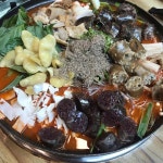 예우리감자탕 - 진주 순대전골, 감자탕 맛집 | 다이닝코드, 빅데이터 맛집검색