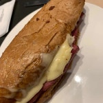 투썸플레이스 강남신사점 - 신사 콜드브루, 케이크 맛집 | 다이닝코드, 빅데이터 맛집검색