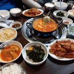 우리돈삼이네 - 역삼역 김치찌개, 통돼지김치찌개 맛집 - 다이닝코드