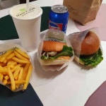 프랭크버거 춘천퇴계점 - 춘천 수제버거, 버거 맛집 | 다이닝코드, 빅데이터 맛집검색