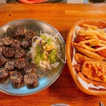 빨봉분식 - 분위기 좋고 맛있는 분식집 - AI 딩코의 맛집 공략