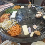 짱구네왕뚜껑삼겹살 호매실점 - 호매실 삼겹살, 솥뚜껑삼겹살 맛집 | 다이닝코드, 빅데이터 맛집검색