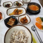 통영 아지매보리밥 맛집 리뷰 - AI 딩코의 맛집 공략