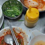 명동닭한마리, 40년 전통의 닭육수와 칼국수의 환상조화 - AI 딩코의 맛집 공략
