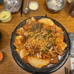 쭈꾸미도사: 매운 맛 자극적이지 않은 쭈꾸미 전문점 - AI 딩코의 맛집 공략