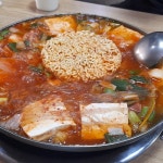 동두천부대찌개: 가성비 좋은 맛집 - AI 딩코의 맛집 공략