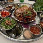 완미족발 수원호매실점 - 호매실 족발, 매운족발 맛집 | 다이닝코드, 빅데이터 맛집검색