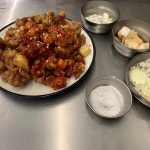 대구 평화시장의 똥집·찜닭 전문점 고인돌, 매콤한 맛의 정석! - AI 딩코의 맛집 공략