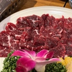 문어랑, 겨울밤의 술상을 빛내는 문어삼합과 뭉티기의 향연! - AI 딩코의 맛집 공략