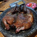 장작집, 누룽지 통닭의 절묘한 조화를 경험하다! - AI 딩코의 맛집 공략