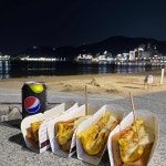 치즈의 왕국, 부산 송정해변 문토스트 - AI 딩코의 맛집 공략