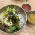 광안리의 건강한 맛 다옴, 차돌박이 칼국수와 부추전이 인기! - AI 딩코의 맛집 공략