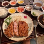 성수동의 돈까스 맛집, 오레노카츠의 매력에 푹 빠져보세요! - AI 딩코의 맛집 공략