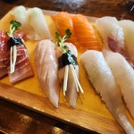 삼촌손으로만든스시 성복점 - 성복역 스시 맛집 - 다이닝코드