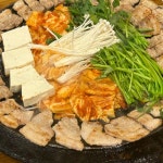 무쇠김치삼겹 대전봉명점 - 충남대 김치삼겹살, 김치전골 맛집 | 다이닝코드, 빅데이터 맛집검색