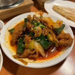 서리풀식당: 굴과 보쌈의 맛있는 조합 - AI 딩코의 맛집 공략