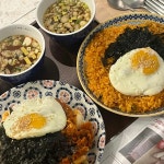 벌툰 - 홍대 만화카페, 과자 맛집 - 다이닝코드