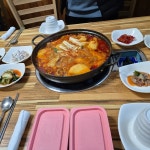 산수식당 - 괴산 김치찌개, 묵은지갈비 맛집 - 다이닝코드