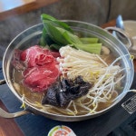 건강한 맛의 대명사, 용문원조능이버섯국밥 - AI 딩코의 맛집 공략