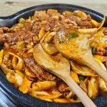 소나무식당 - 동해 오리주물럭, 닭볶음탕 맛집 - 다이닝코드