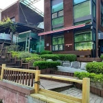 두루터, 만두전골의 정석을 맛보다! - AI 딩코의 맛집 공략