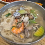 홍두깨수타칼국수 - 신사역 칼국수, 콩국수 맛집 - 다이닝코드